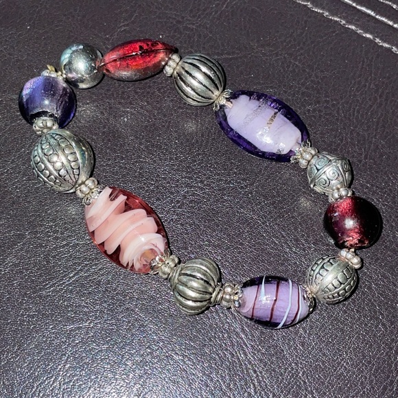 🔥2 for $10🔥 Women’s Purple Bracelet - Picture 1 of 3